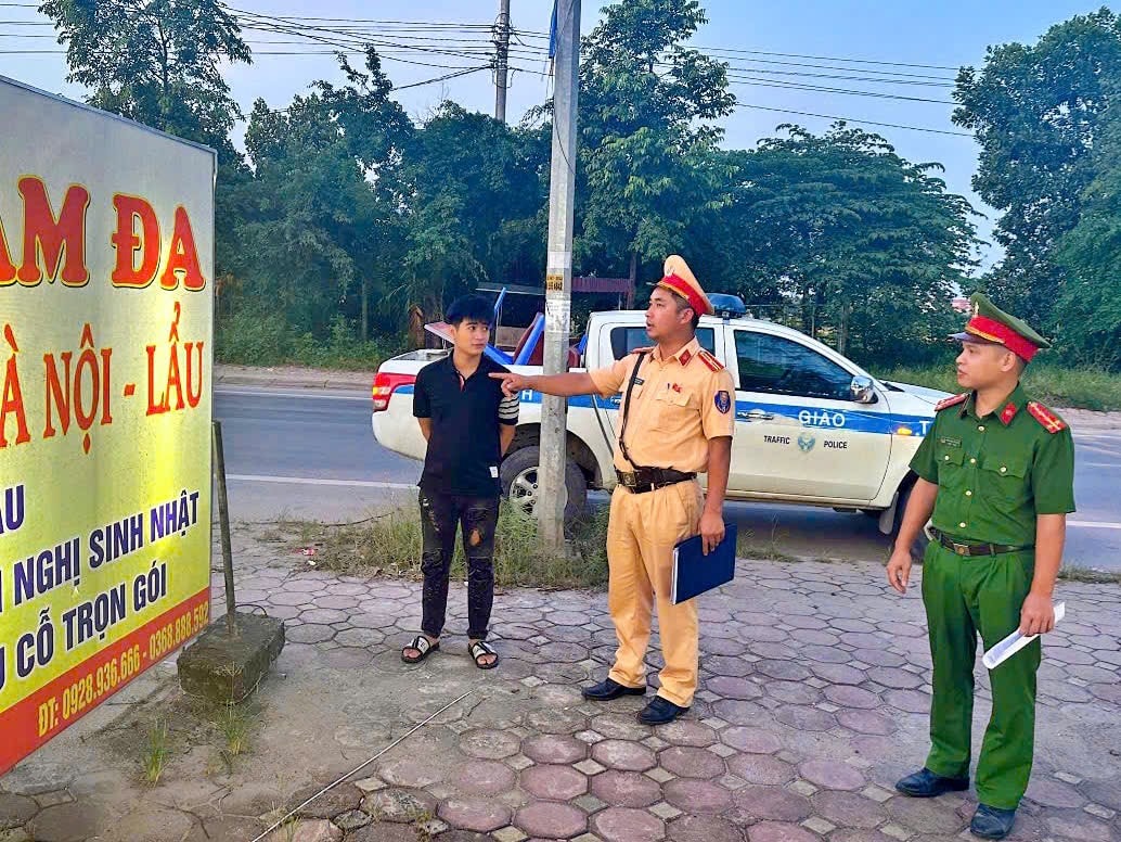 Sự phối hợp giữa CSGT và nhà trường, chính quyền địa phương