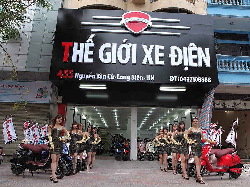 cua-hang-the-gioi-xe-dien-long-bien-ha-noi