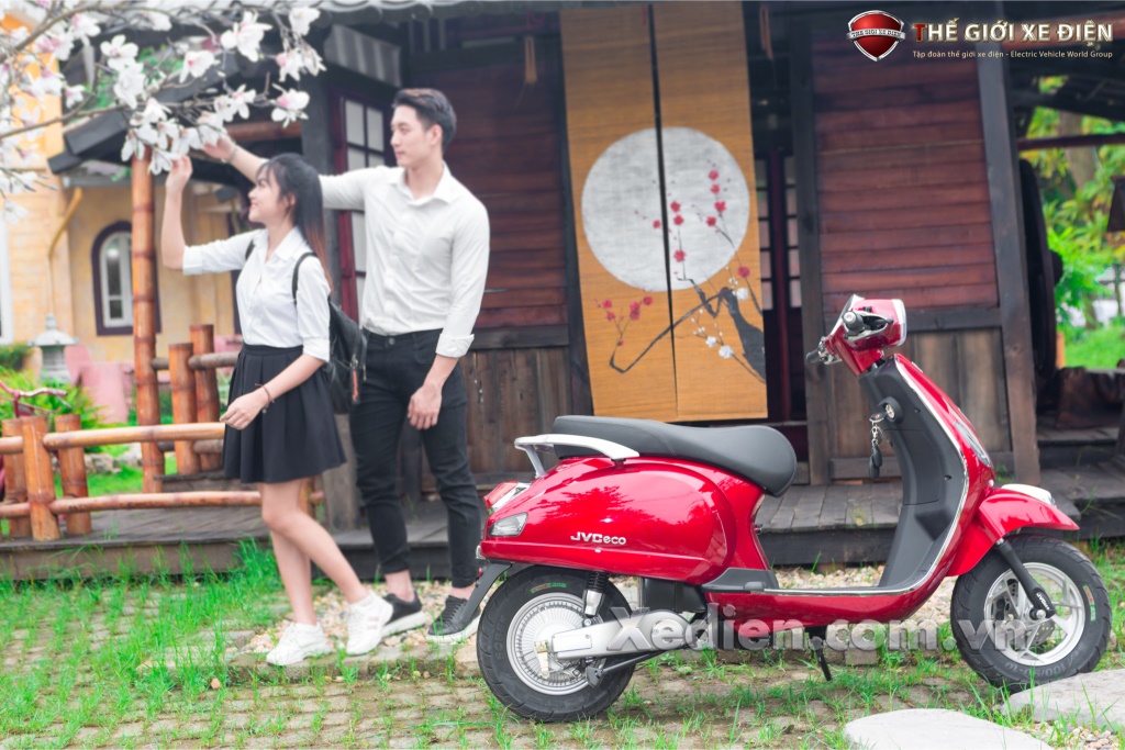xe-dien-jvc-vespas