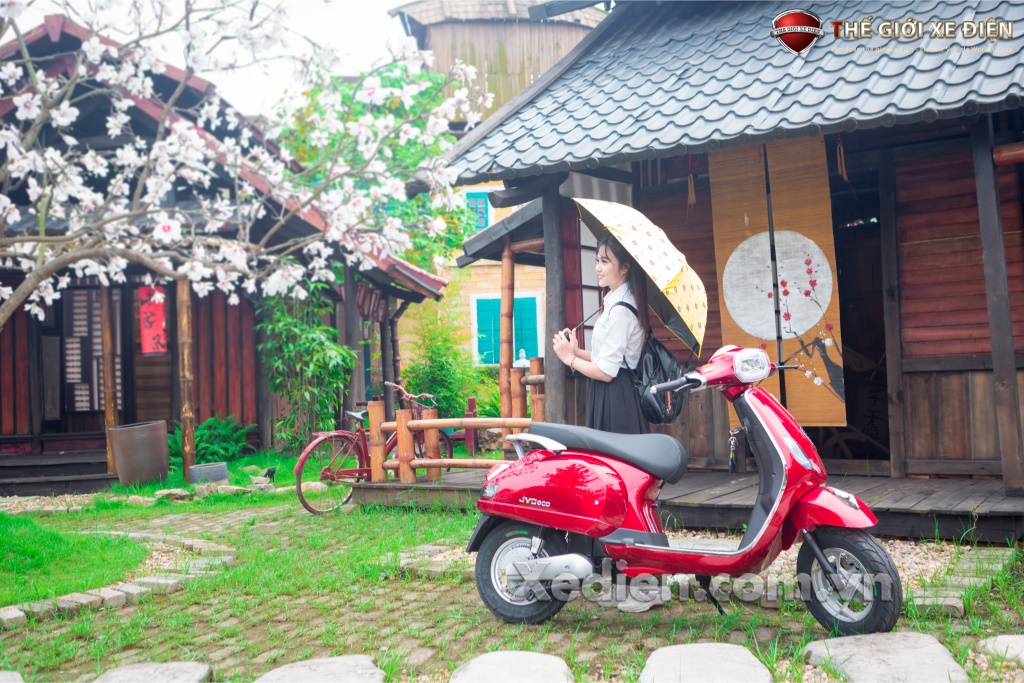 xe-dien-jvc-vespas