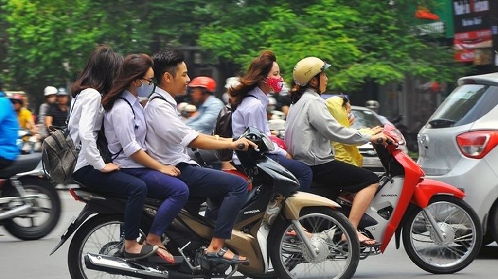 xu-li-tinh-trang-hoc-sinh-vi-pham-giao-thong_001