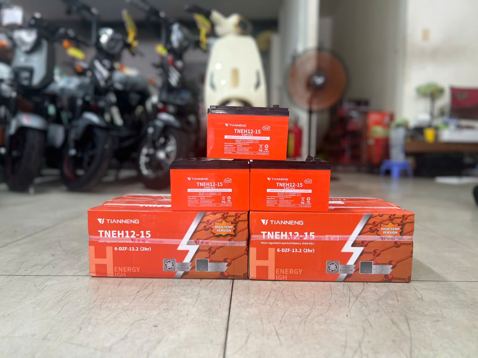 Xe đạp điện bỗng dưng phát nổ, nguyên nhân do đâu?