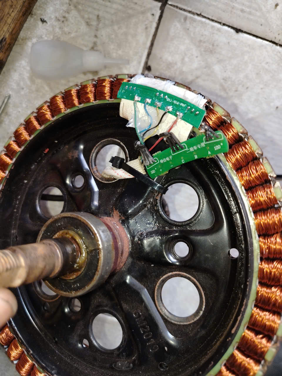 sửa xe máy điện - Động cơ xe