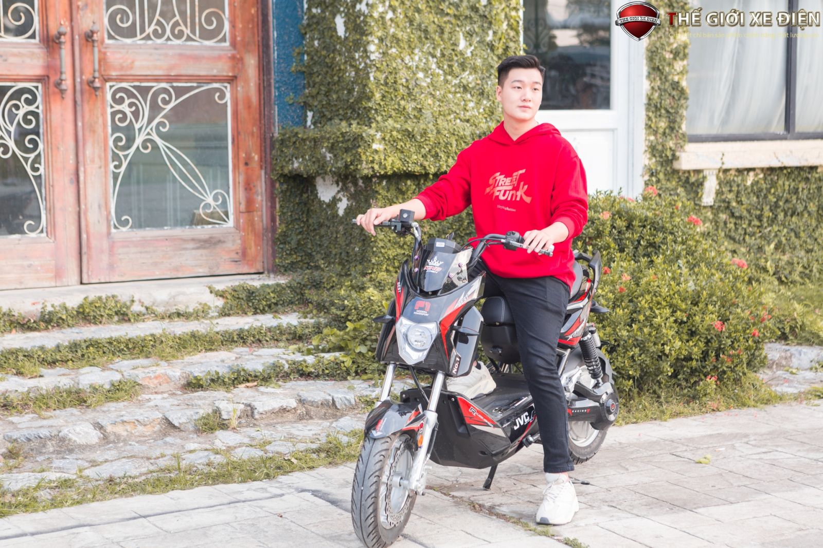 f1 xe đạp điện