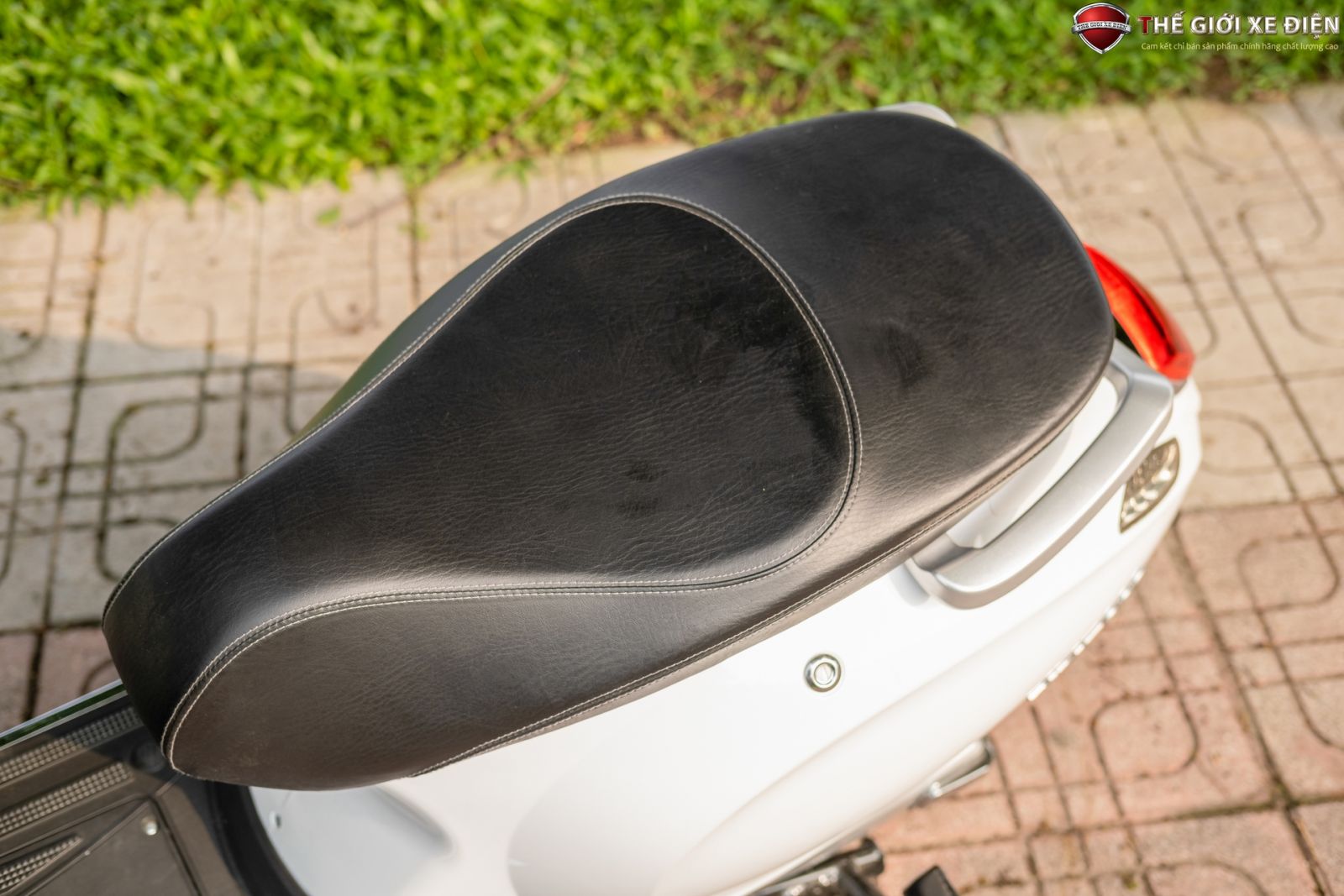 xe điện jvc vespa plus 2020