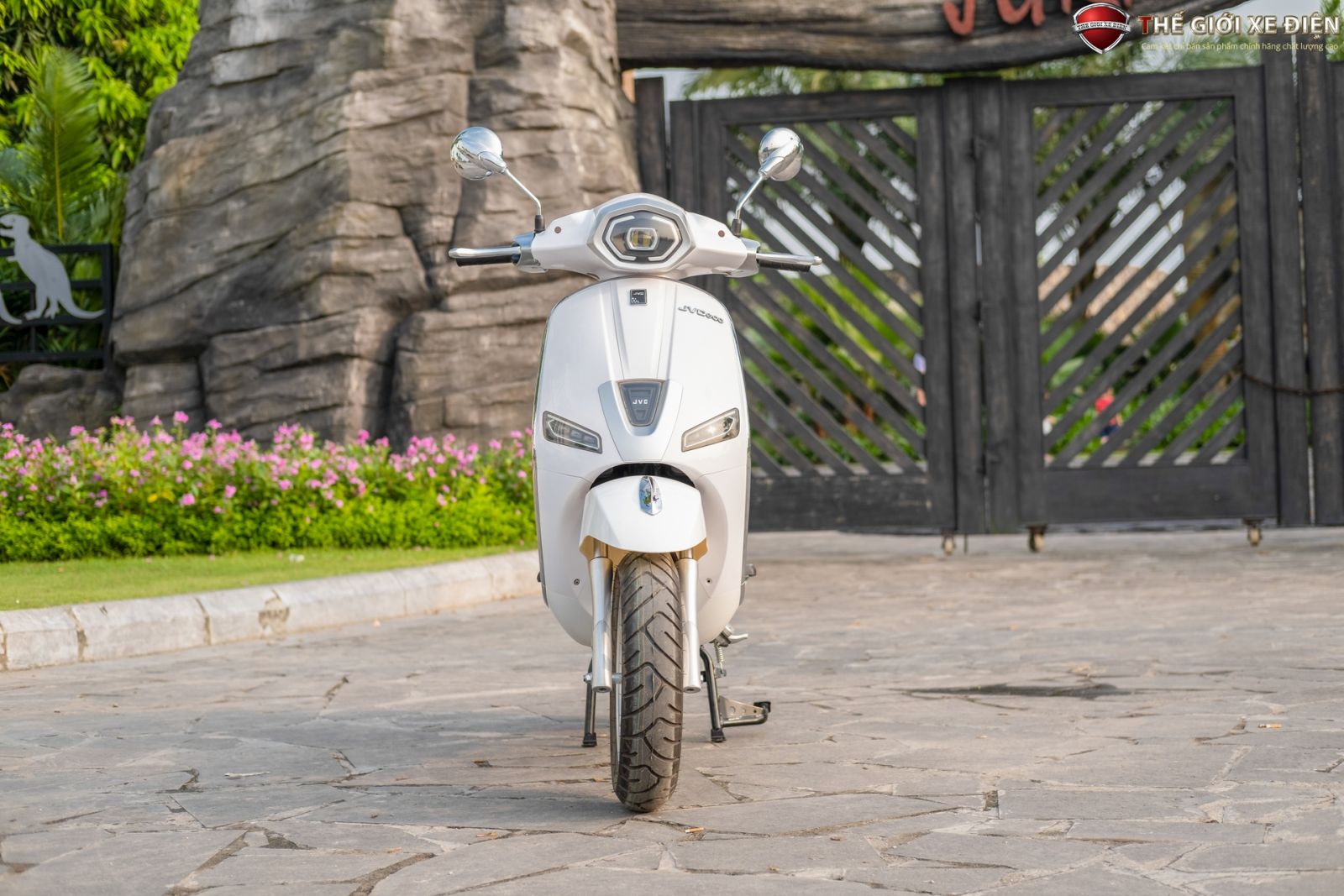 xe điện jvc vespa plus 2020