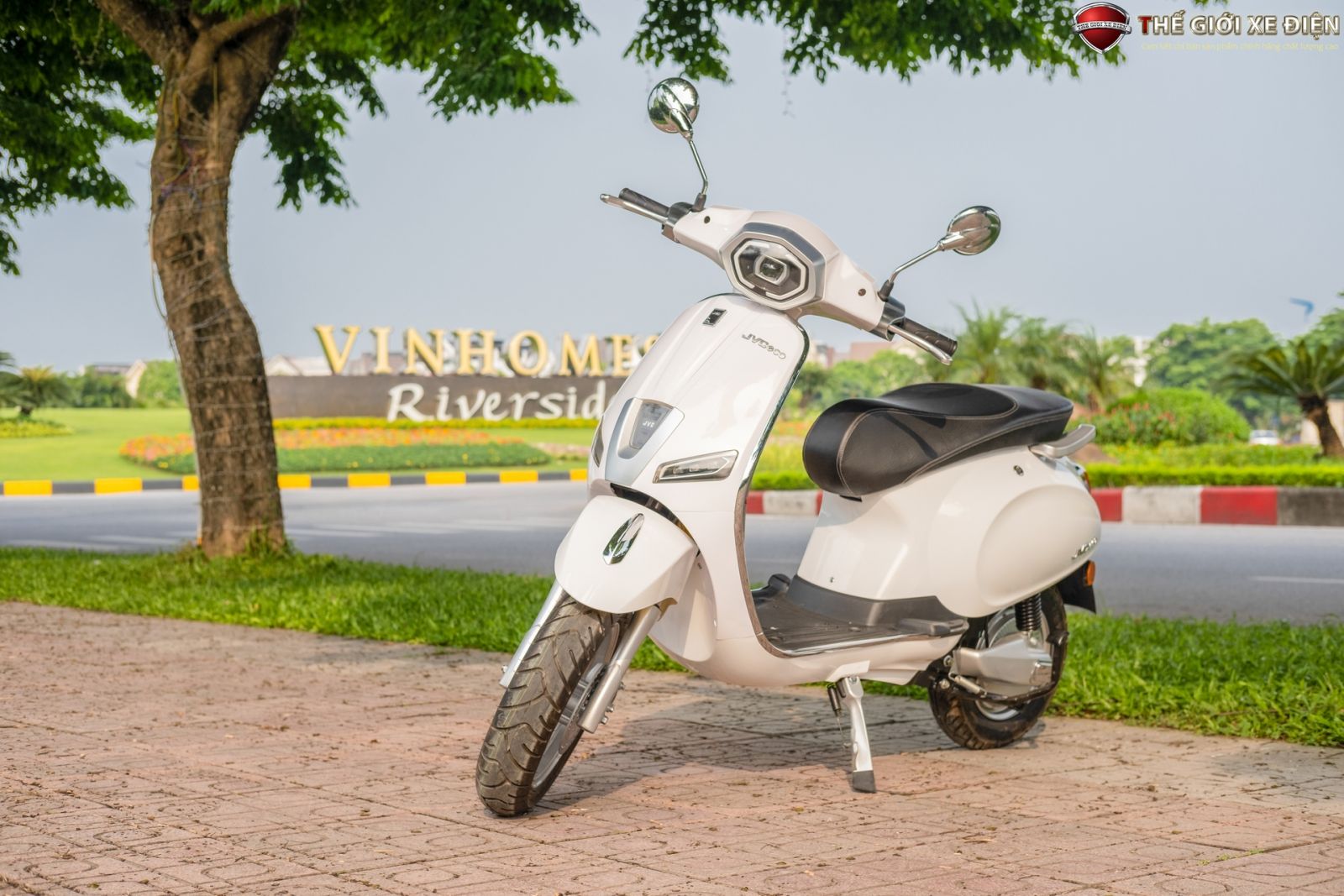 xe điện jvc vespa plus 2020