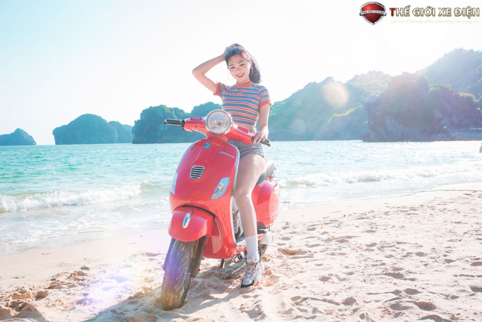 xe điện jvc vespa đèn tròn