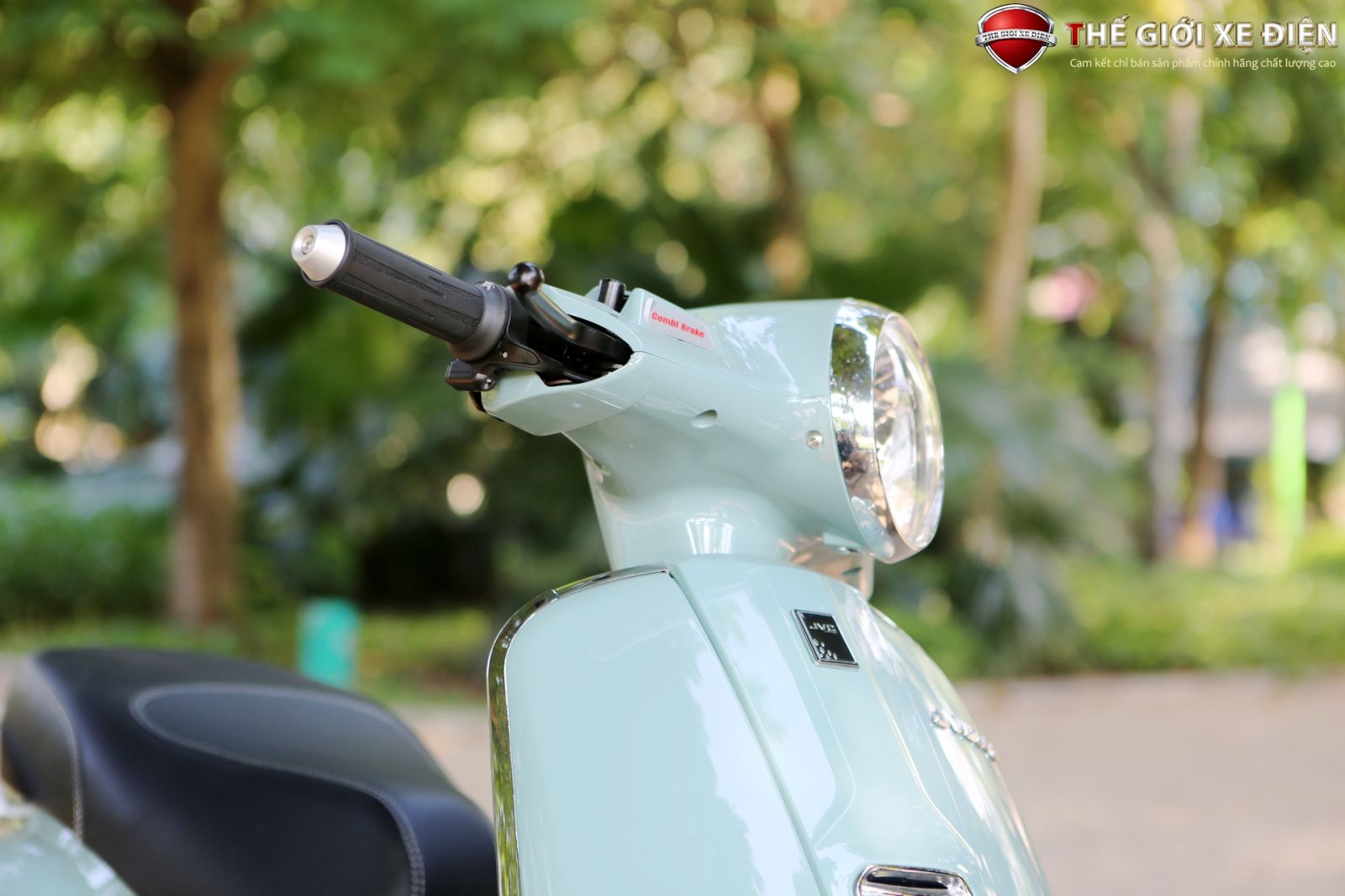 ảnh chi tiết xe điện jvc vespa