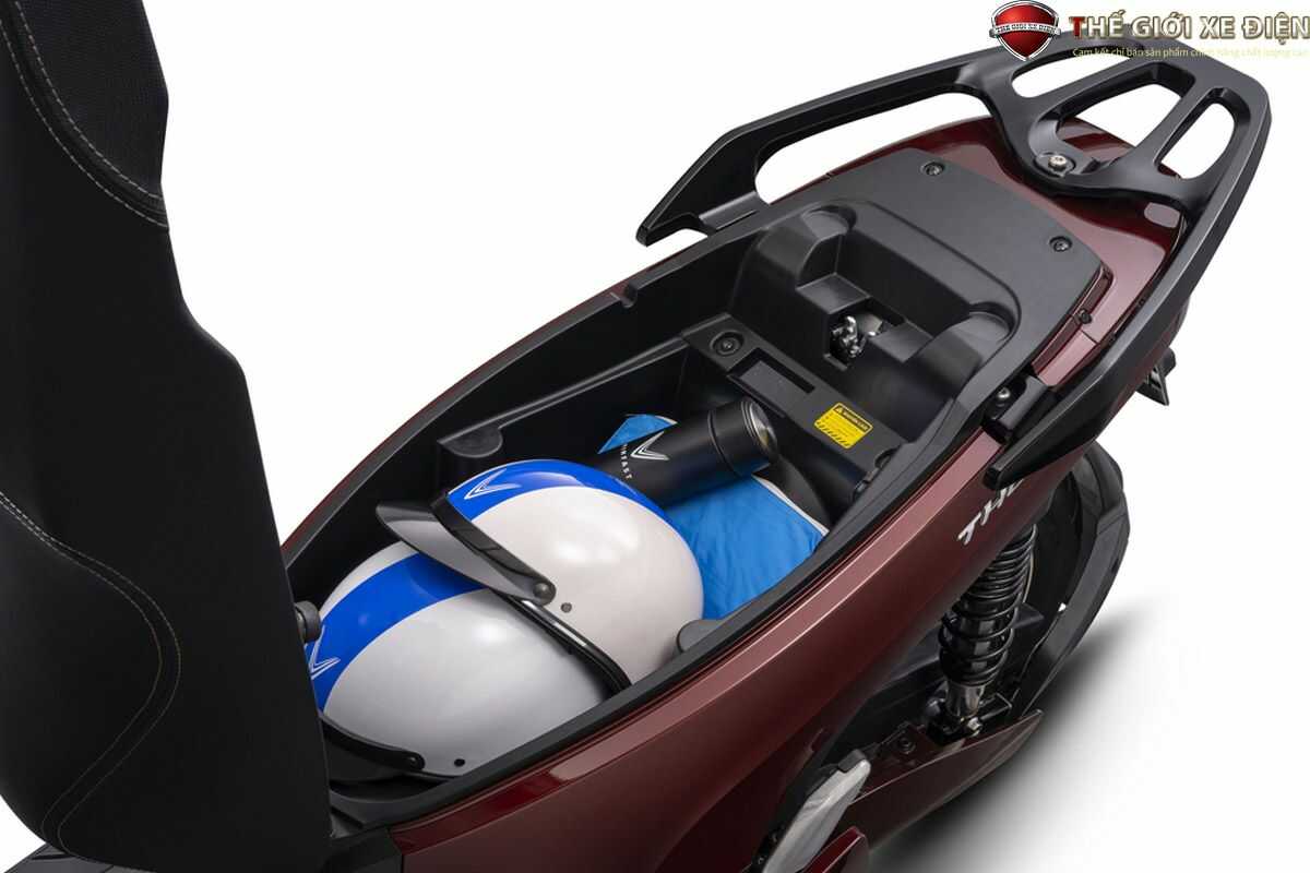 cốp xe máy điện vinfsat theon s