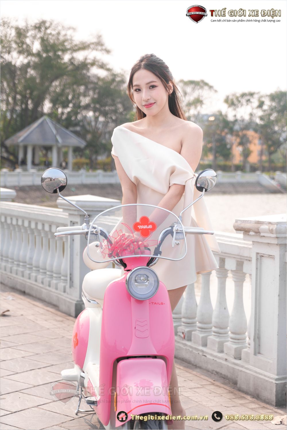 tặng gương chắn gió xe điện tailg JS50