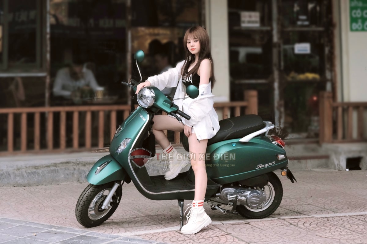 Vespa Pansy XS thanh lịch 