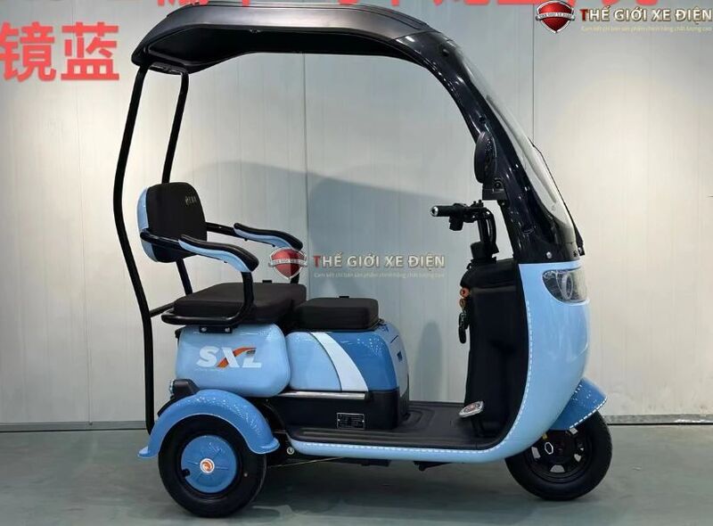 xe điện 3 bánh Classic Sport có mái che