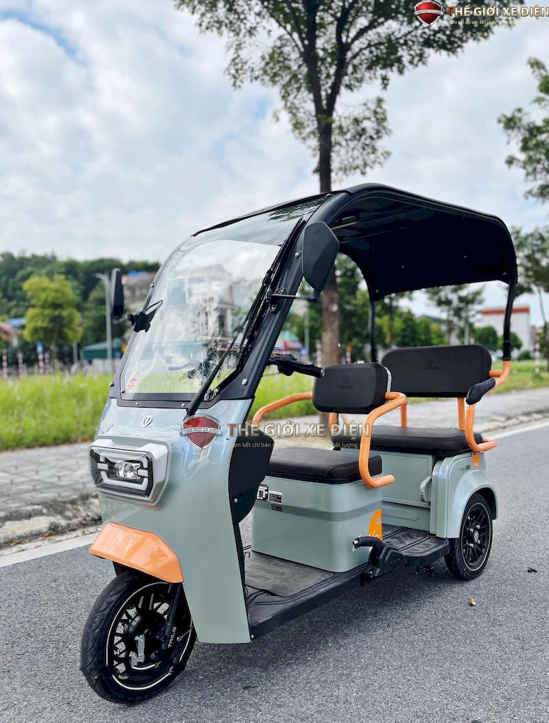 xe điện 3 bánh Classic Sport có mái che
