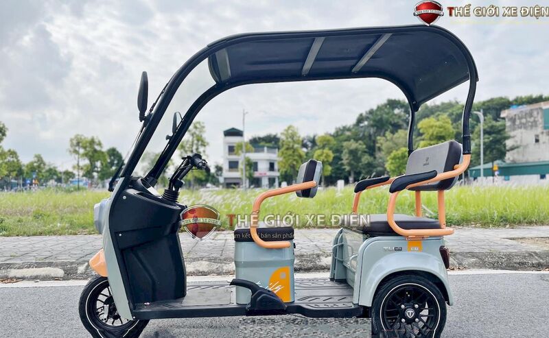 xe điện 3 bánh Yabo có mái che thế hệ mới