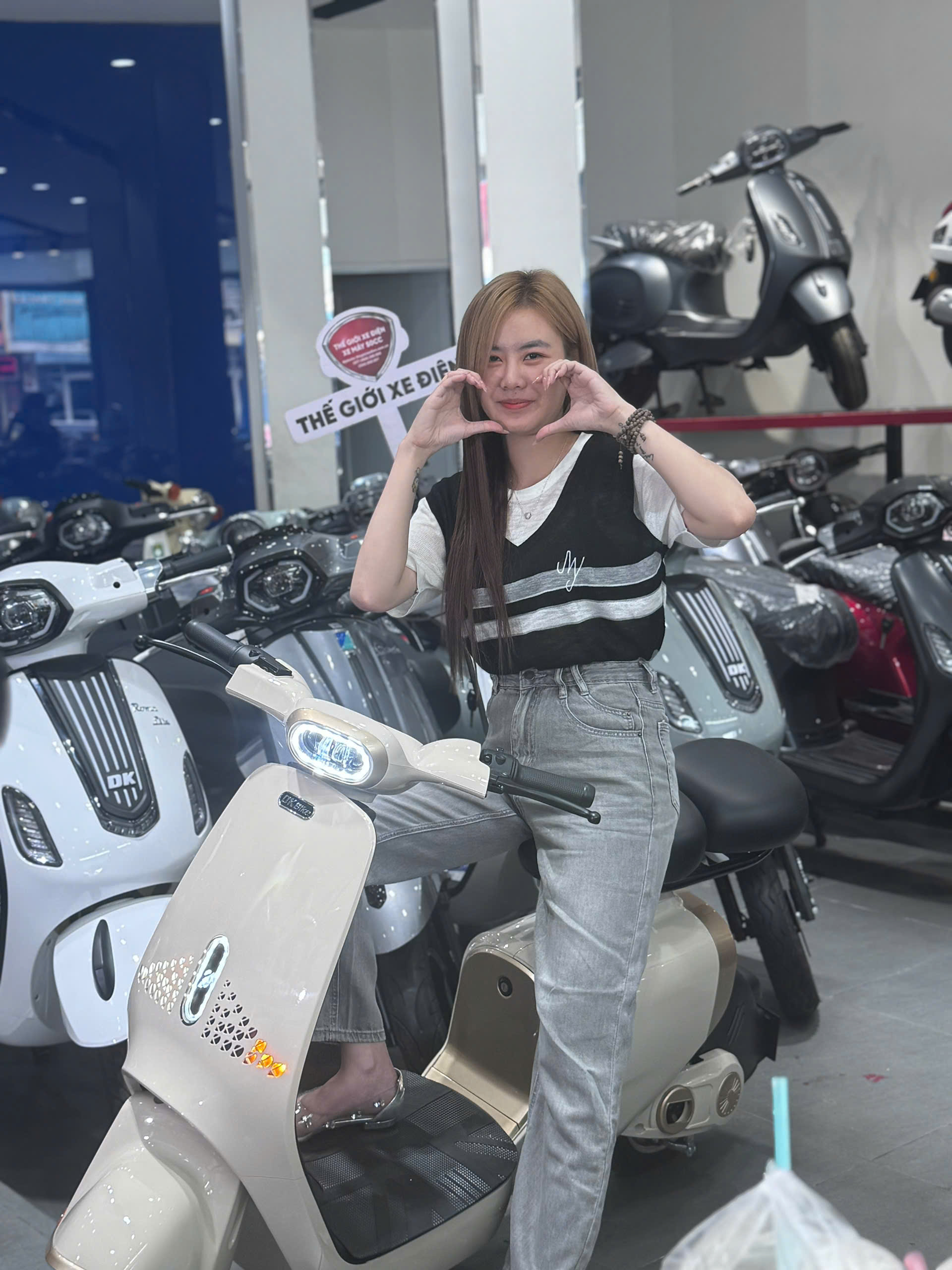 [Ca Nhạc] Một Tiếng Anh Em - Linh Chi - DK S1