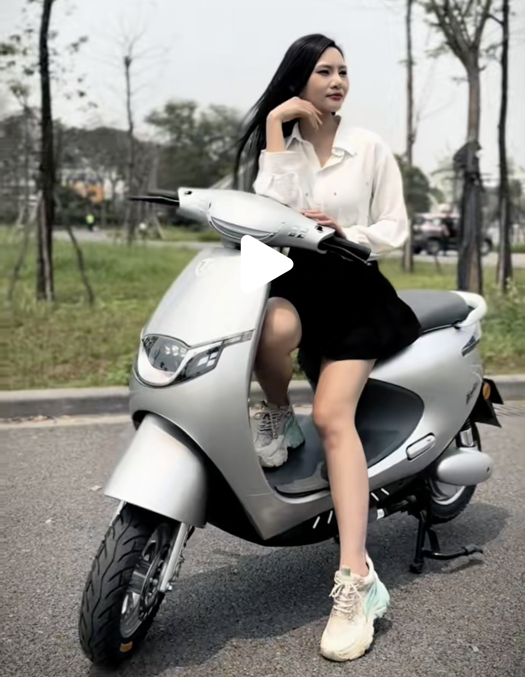 Xe Máy Điện Tailg Venus R53 6 Ắc Quy 23A 100km/1 Lần Sạc