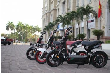 Tư vấn xe điện phù hợp với học sinh