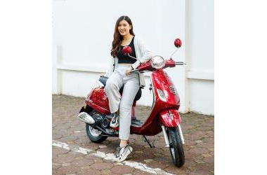 Vì Sao Người Dùng Mua Ngay Xe Máy 50cc Vespa Dibao Pansy XS Mà Không Đắn Đo