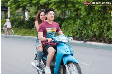 Ngắm nhìn bộ sưu tập xe máy Hyosung 50cc cá tính 2023