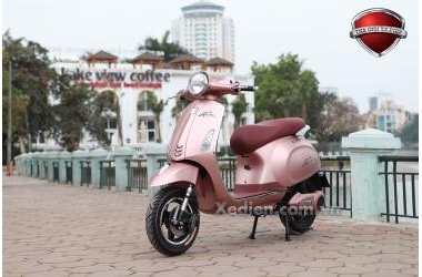 Ngây ngất xe máy điện màu hồng cực xinh được nữ sinh mua nhiều nhất.