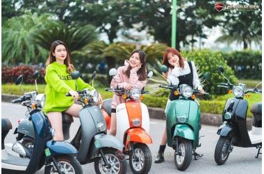 Nên mua mẫu xe tay ga 50 nào để thể hiện sự sang trọng?