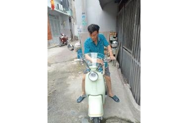 Ông bố tâm lý tặng con gái chiếc xe đạp điện Tailg JS50