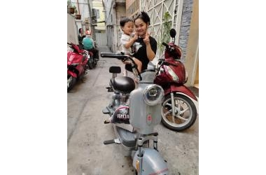 Anh chồng tâm lý “tậu liền tay” chiếc xe đạp điện Tailg Moka JS32 tặng vợ