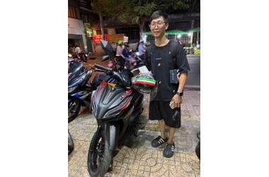 Anh trai chốt Tailg T71 Vario tại Thế Giới Xe Điện – chi nhánh 206 Âu Cơ, Tân Bình