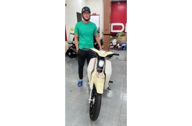 Anh Trai Lựa Chọn Xe Cup Việt Thái 50cc Để Đi Làm