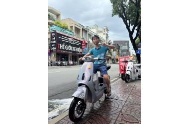 Chồng nhà người ta đây rồi! Chốt ngay TailG Hotgirl GR55 xám xanh tặng vợ tại Thế Giới Xe Điện Quận 3