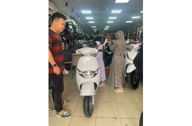 Anh Chồng Mua Xe Máy Điện Tailg Venus R53 Cho Vợ Đi Làm, Đón Con
