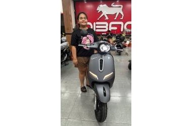 Cô Em Học Sinh Được Ba Mẹ Mua Cho Chiếc Ally Vegas Để Đi Học Dễ Hơn