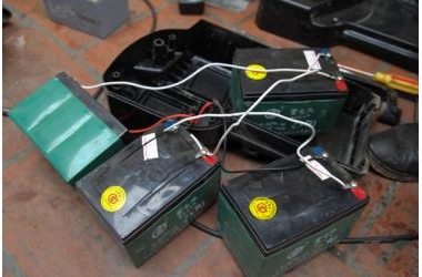 Nhận biết sớm các dấu hiệu bình xe đạp điện sắp hỏng để thay kịp