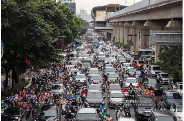 Không cấm sạch xe xăng từ 1/7/2026: Hà Nội kiểm soát khí thải theo từng khu vực, mở đường cho xe điện